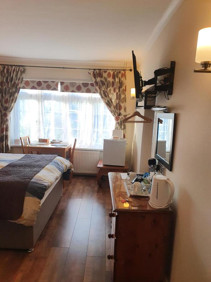 Penryn Guest House, Ensuite Rooms, Free Parking And Free Wifi Stratford-upon-Avon Eksteriør bilde