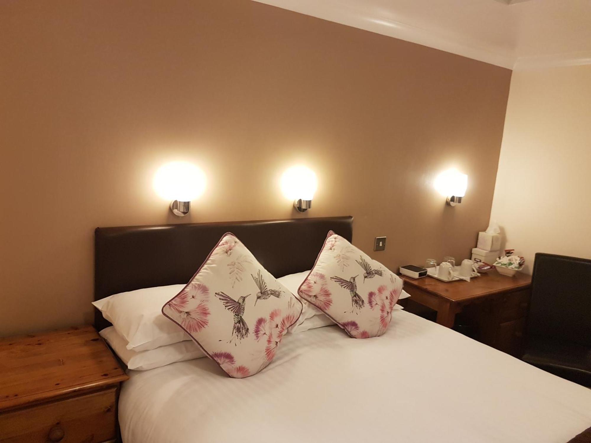 Penryn Guest House, Ensuite Rooms, Free Parking And Free Wifi Stratford-upon-Avon Eksteriør bilde
