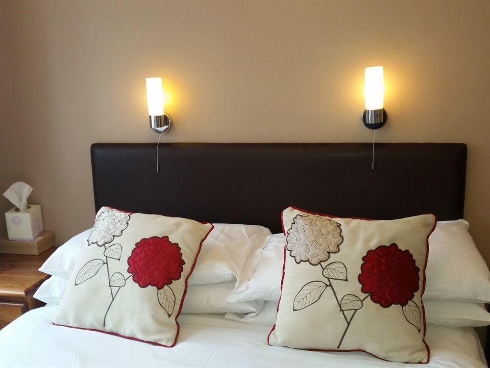 Penryn Guest House, Ensuite Rooms, Free Parking And Free Wifi Stratford-upon-Avon Eksteriør bilde