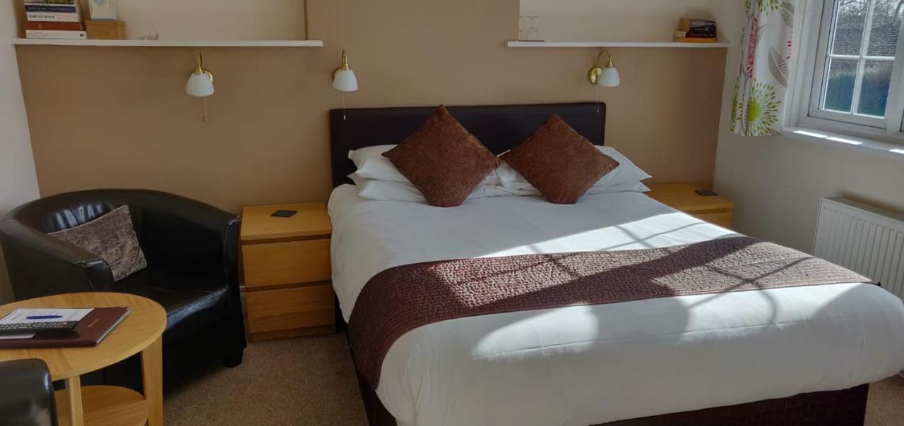 Penryn Guest House, Ensuite Rooms, Free Parking And Free Wifi Stratford-upon-Avon Eksteriør bilde