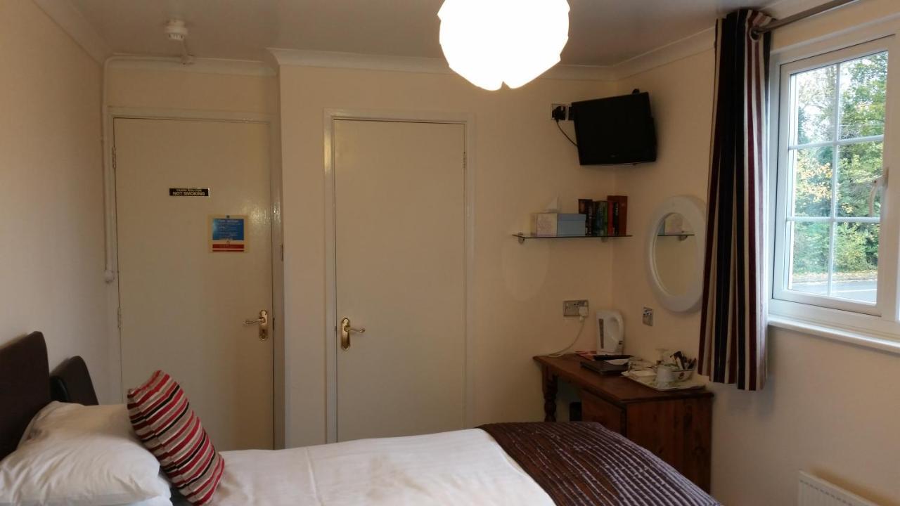 Penryn Guest House, Ensuite Rooms, Free Parking And Free Wifi Stratford-upon-Avon Rom bilde